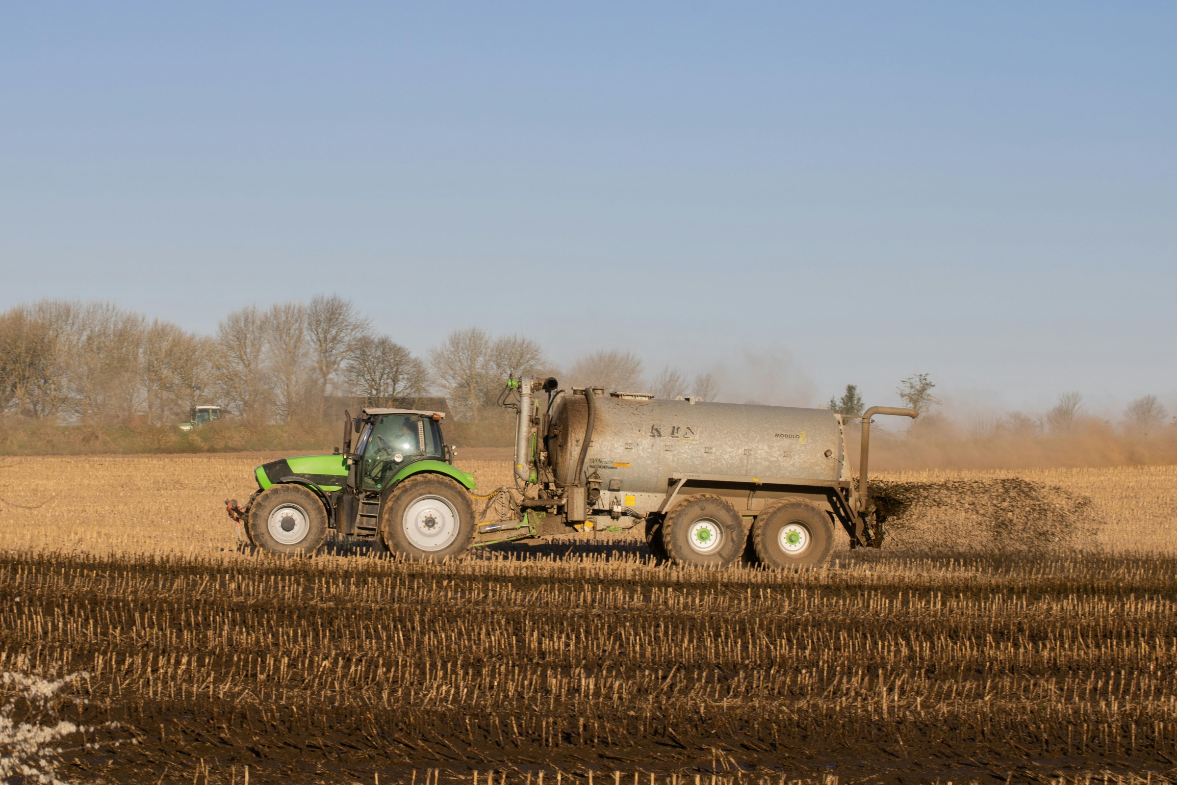 manure applicator